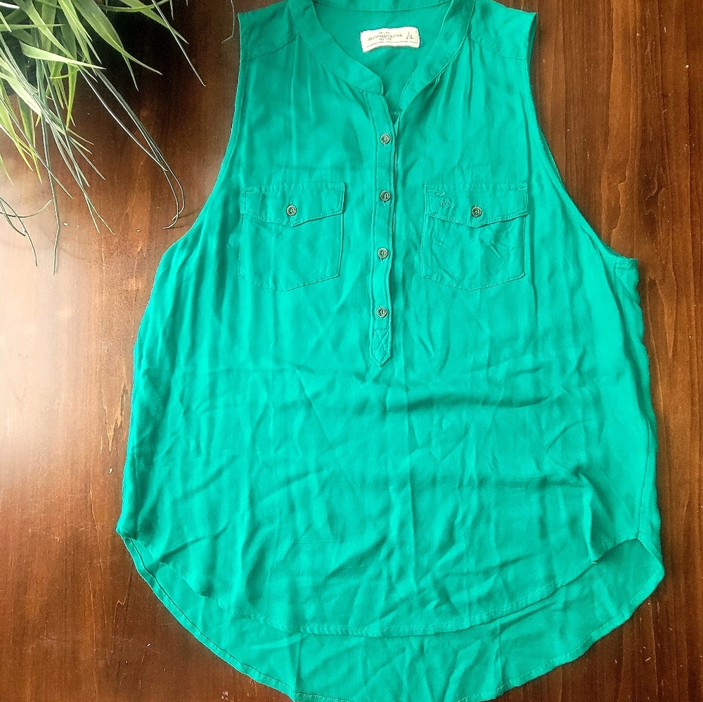 |Abercrombie & Fitch|Collared Button Up Blouse|